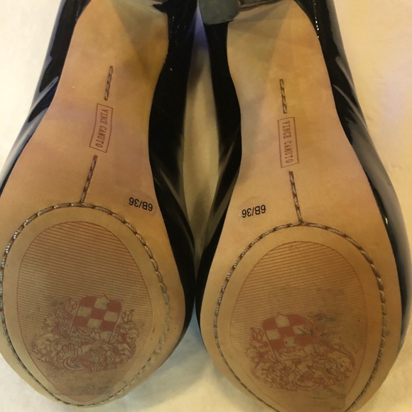 Vince Camuto Peep Toe Pump - Picture 4 of 5